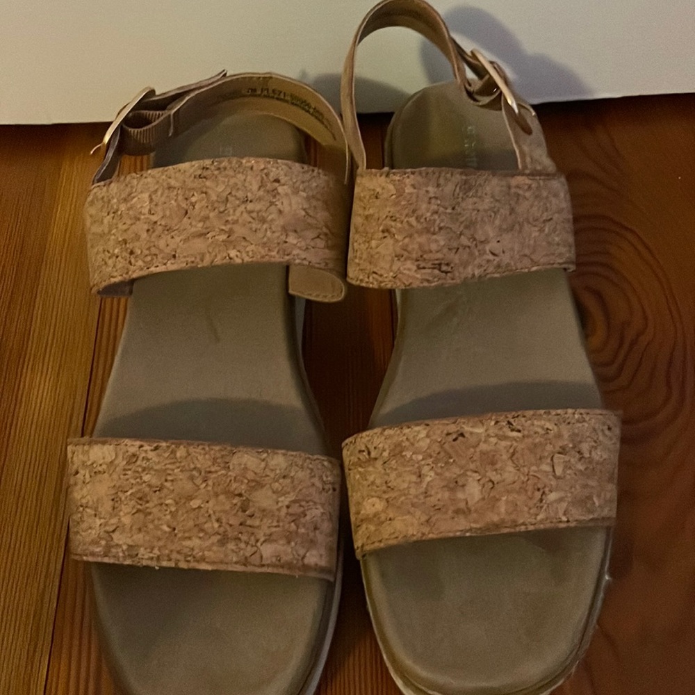 Womens Baretraps Tachel Sandals, color: natural (cork)